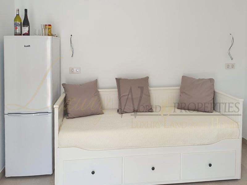 4 soveværelse Villa til salg i Palm-Mar med swimmingpool garage - € 950.000 (Ref: 8396116)