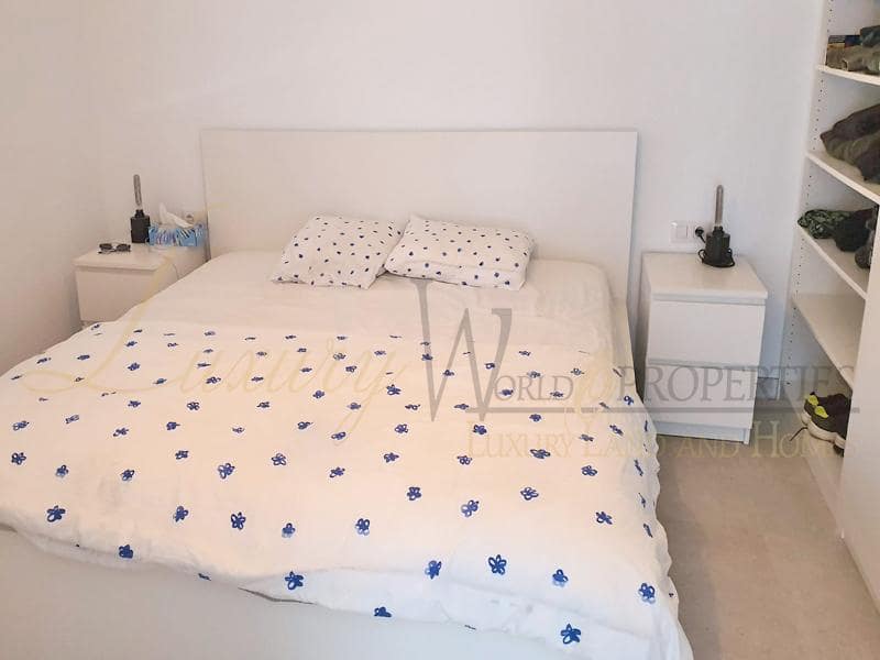 4 soveværelse Villa til salg i Palm-Mar med swimmingpool garage - € 950.000 (Ref: 8396116)