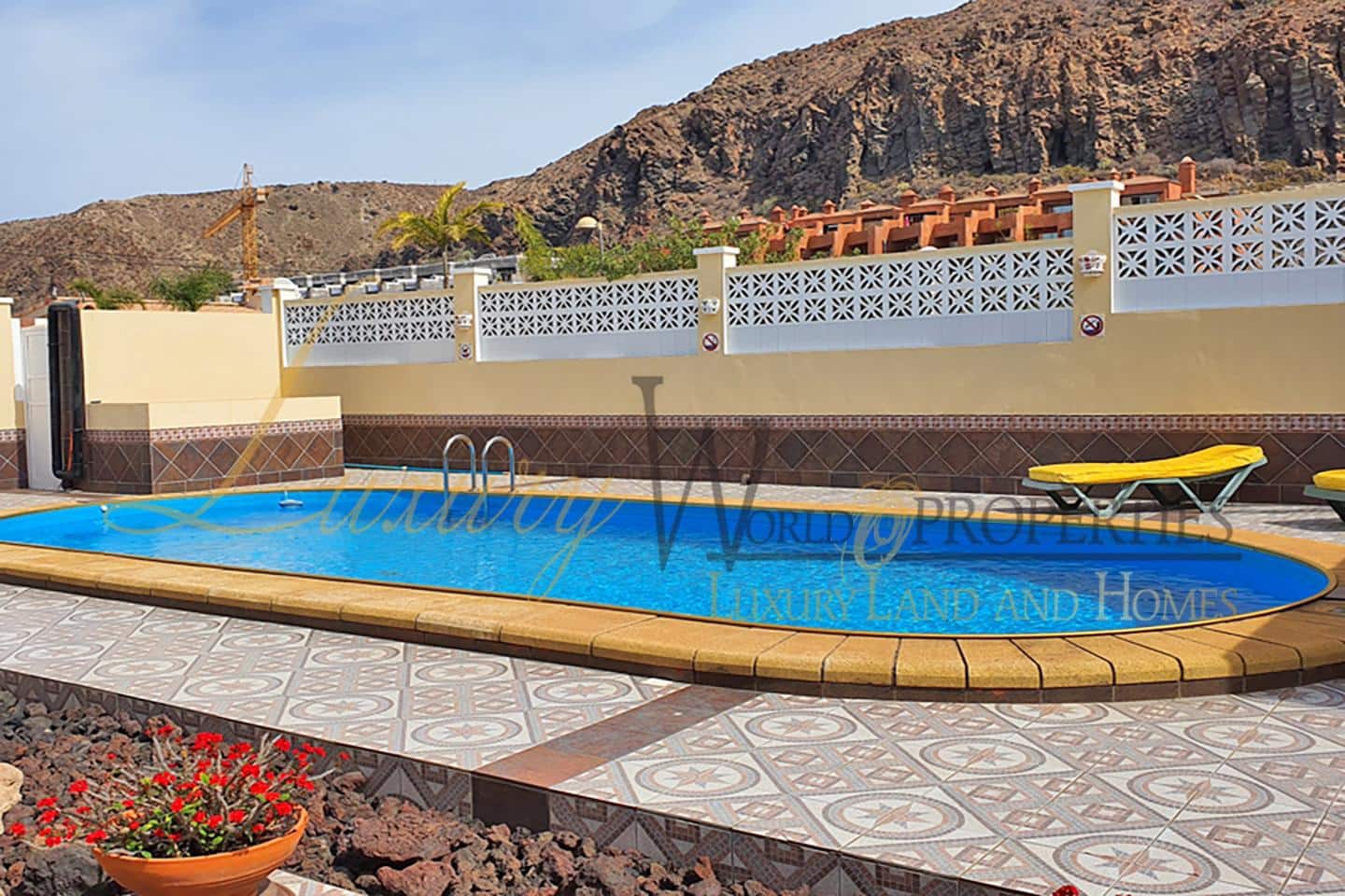 4 soveværelse Villa til salg i Palm-Mar med swimmingpool garage - € 950.000 (Ref: 8396116)