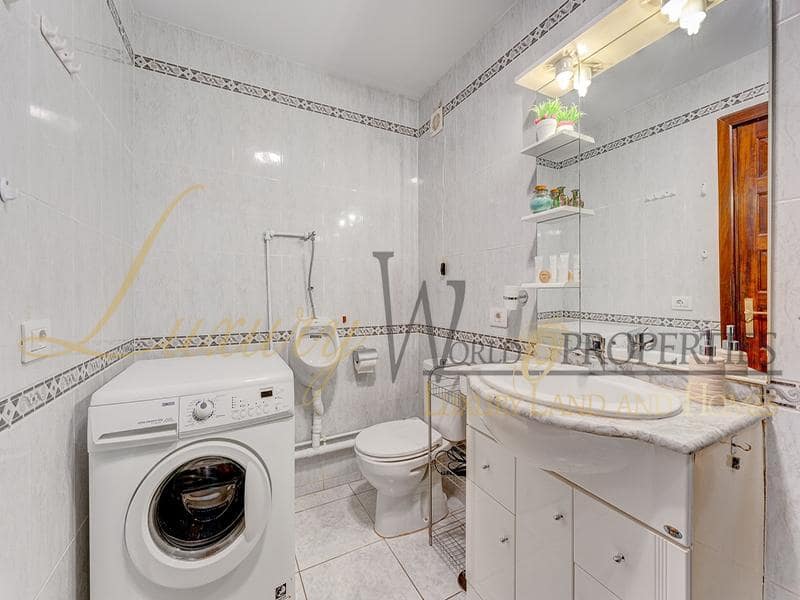 1 sovrum Lägenhet till salu i Los Cristianos med pool garage - 350 000 € (Ref: 8416697)