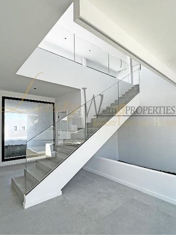 3 soveværelse Villa til salg i Guía de Isora med swimmingpool garage - € 3.290.000 (Ref: 8417025)