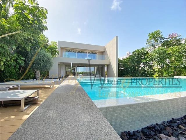 5 quarto Moradia para venda em La Caleta Adeje, Adeje com piscina garagem - 3 700 000 € (Ref: 8439625)