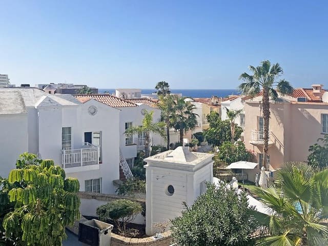 1 slaapkamer Flat te koop in Playa Fañabe, Adeje met zwembad - € 235.000 (Ref: 8486780)