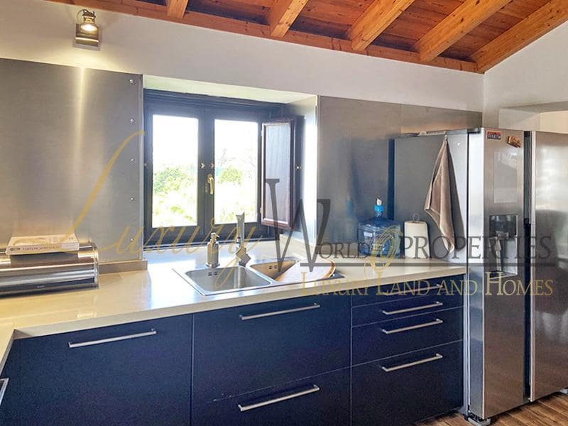 4 soveværelse Villa til salg i Guia de Isora med garage - € 546.000 (Ref: 8488149)