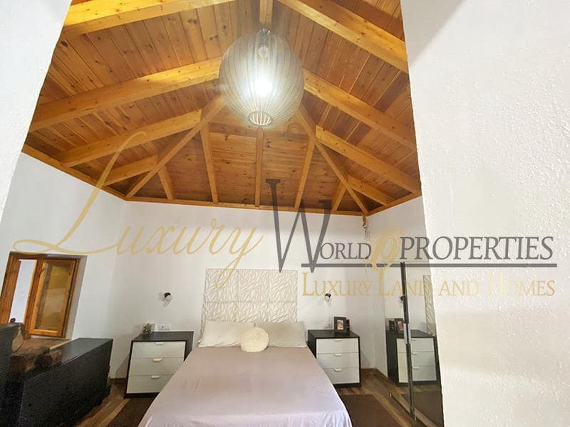 4 soveværelse Villa til salg i Guia de Isora med garage - € 546.000 (Ref: 8488149)