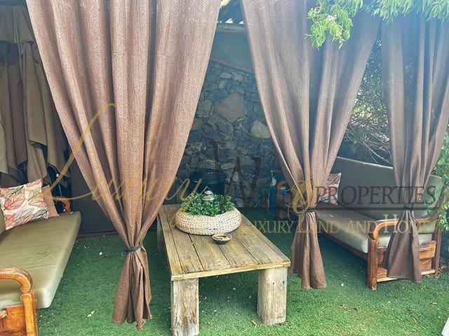 4 soveværelse Villa til salg i Guía de Isora med garage - € 546.000 (Ref: 8488149)