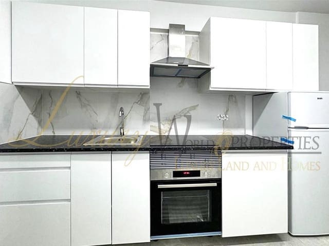 2 camera da letto Appartamento in vendita in Playa de las Américas, Adeje - 210.000 € (Rif: 8501269)