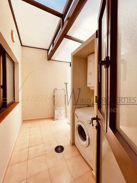 2 soveværelse Lejlighed til salg i El Medano - € 259.500 (Ref: 8510740)