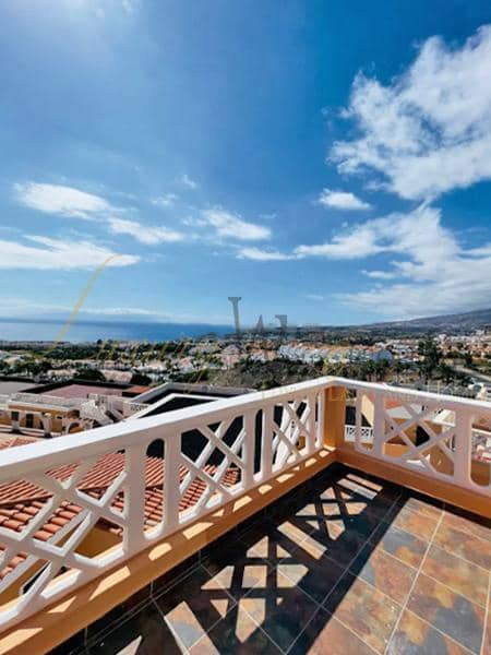 3 slaapkamer Villa te koop in Costa Adeje - € 480.000 (Ref: 8510743)