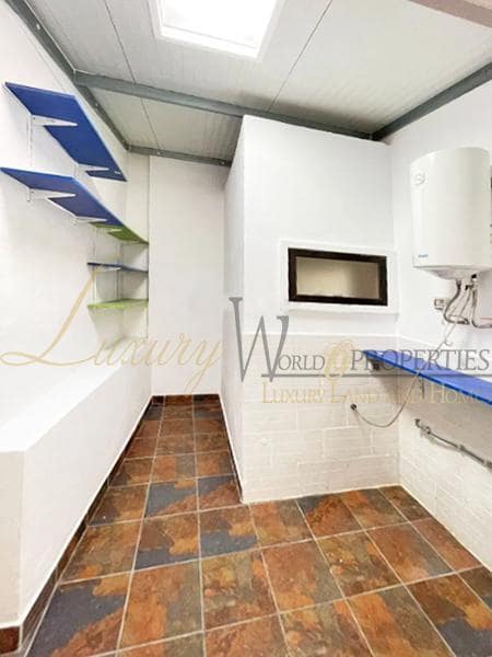 3 slaapkamer Villa te koop in Costa Adeje - € 480.000 (Ref: 8510743)