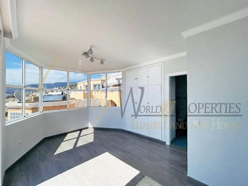 3 slaapkamer Villa te koop in Costa Adeje - € 480.000 (Ref: 8510743)