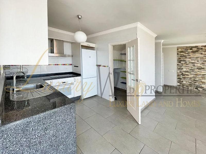 3 slaapkamer Villa te koop in Costa Adeje - € 480.000 (Ref: 8510743)