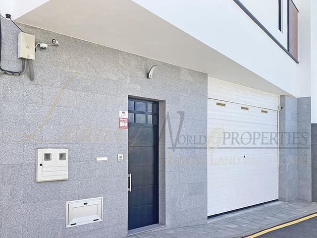 3 soveværelse Villa til salg i San Isidro de Abona, Granadilla de Abona med garage - € 584.000 (Ref: 8532803)
