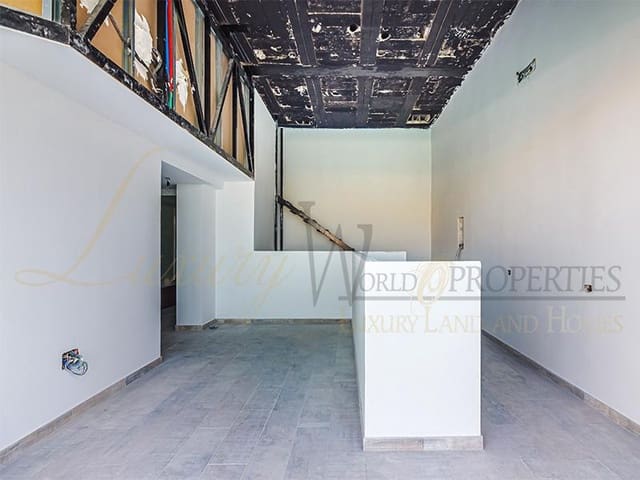 2 soveværelse Virksomhed til salg i Playa Paraiso, Adeje - € 185.000 (Ref: 8546182)