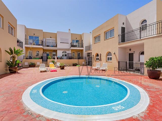 3 chambre Villa/Maison à vendre à Palm-Mar, Arona avec piscine garage - 498 000 € (Ref: 8546184)