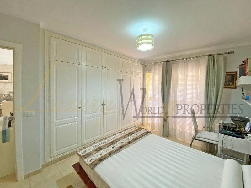 1 camera da letto Appartamento in vendita in Costa Adeje con piscina garage - 325.000 € (Rif: 8578621)