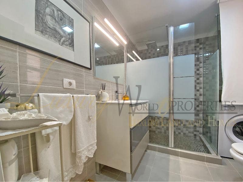 1 camera da letto Appartamento in vendita in Costa Adeje con piscina garage - 325.000 € (Rif: 8578621)