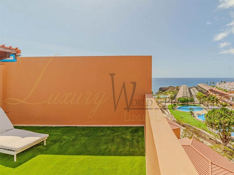 3 bedroom Flat for sale in Golf del Sur with pool - € 475,000 (Ref: 8586742)