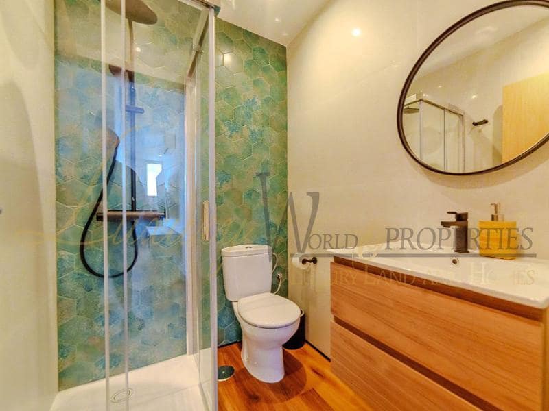 3 bedroom Flat for sale in Golf del Sur with pool - € 475,000 (Ref: 8586742)