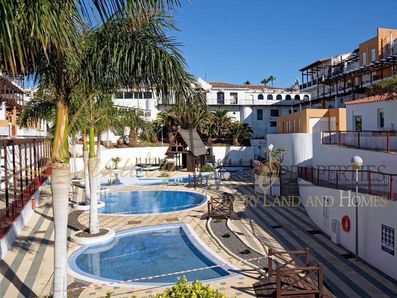 3 bedroom Flat for sale in Golf del Sur with pool - € 475,000 (Ref: 8586742)