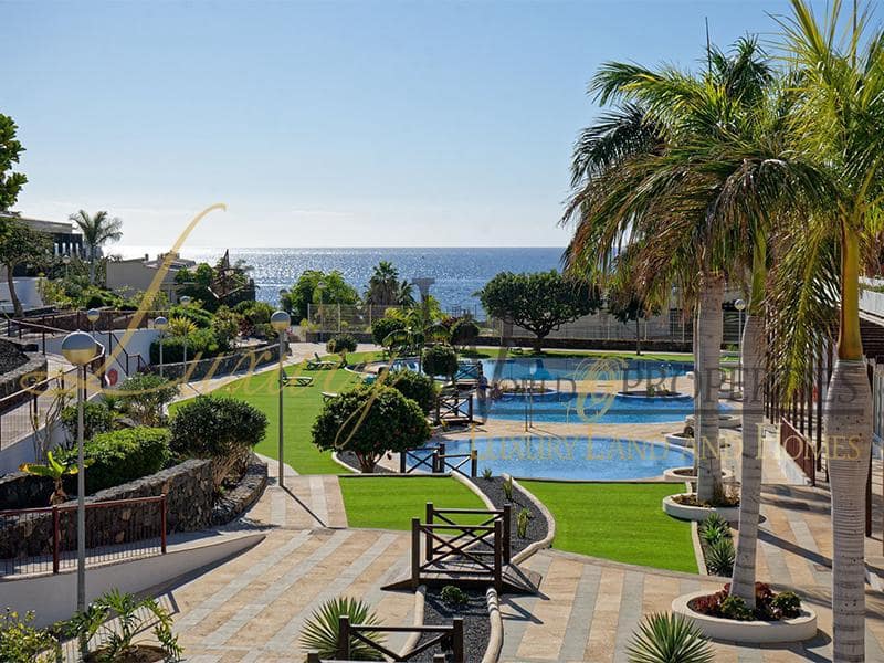 3 bedroom Flat for sale in Golf del Sur with pool - € 475,000 (Ref: 8586742)