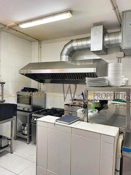 1 soverom Bedrift til salgs i Los Cristianos - € 470 000 (Ref: 8637443)