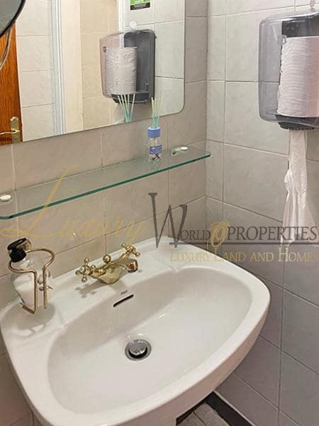 1 soverom Bedrift til salgs i Los Cristianos - € 470 000 (Ref: 8637443)