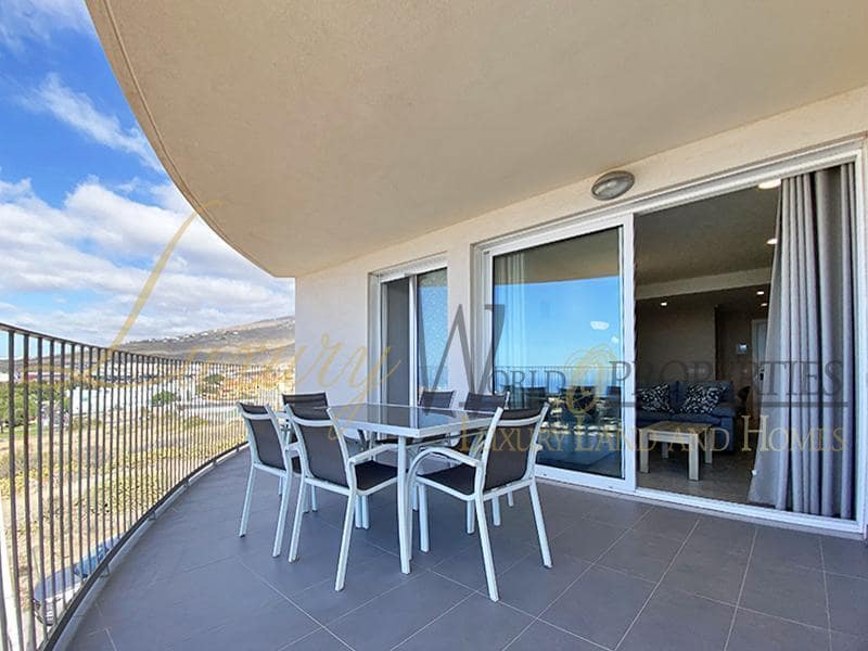 3 soverom Leilighet til salgs i Adeje med svømmebasseng garasje - € 425 000 (Ref: 8643847)