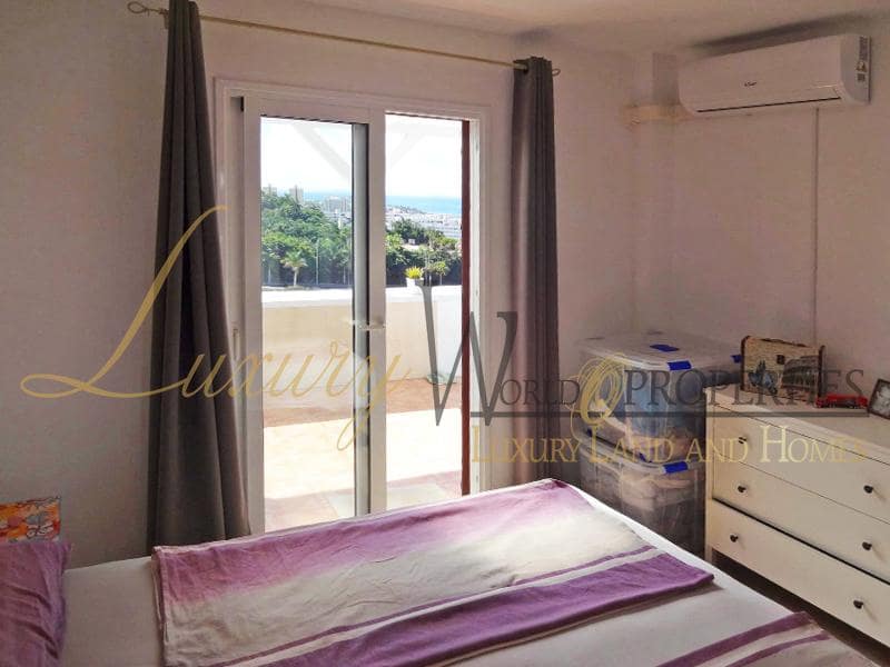 1 slaapkamer Flat te koop in Costa Adeje - € 329.000 (Ref: 8685501)