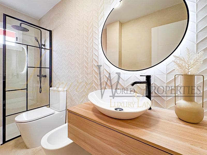 3 soveværelse Villa til salg i San Isidro de Abona med garage - € 375.000 (Ref: 8691840)