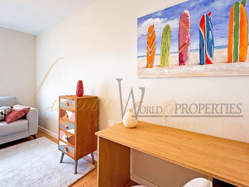 3 soveværelse Villa til salg i San Isidro de Abona med garage - € 375.000 (Ref: 8691840)