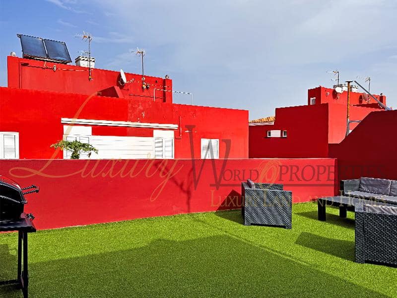 3 soveværelse Villa til salg i San Isidro de Abona med garage - € 375.000 (Ref: 8691840)