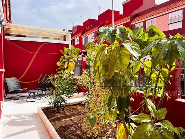 Chalet de 3 habitaciones en San Isidro de Abona, Granadilla de Abona en venta con garaje - 375.000 € (Ref: 8691840)