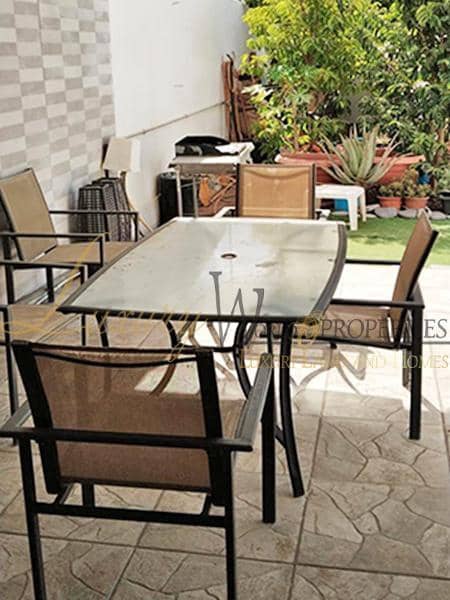 8 soveværelse Villa til salg i Buzanada med garage - € 585.000 (Ref: 8695965)