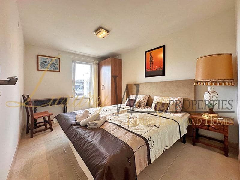 8 soveværelse Villa til salg i Buzanada med garage - € 585.000 (Ref: 8695965)