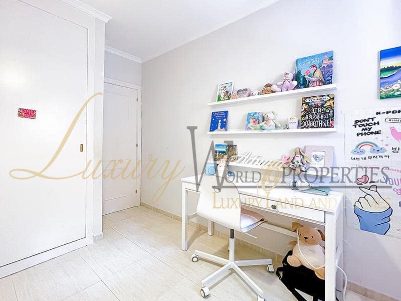 3 slaapkamer Flat te koop in Parque de la Reina met garage - € 269.000 (Ref: 8708553)