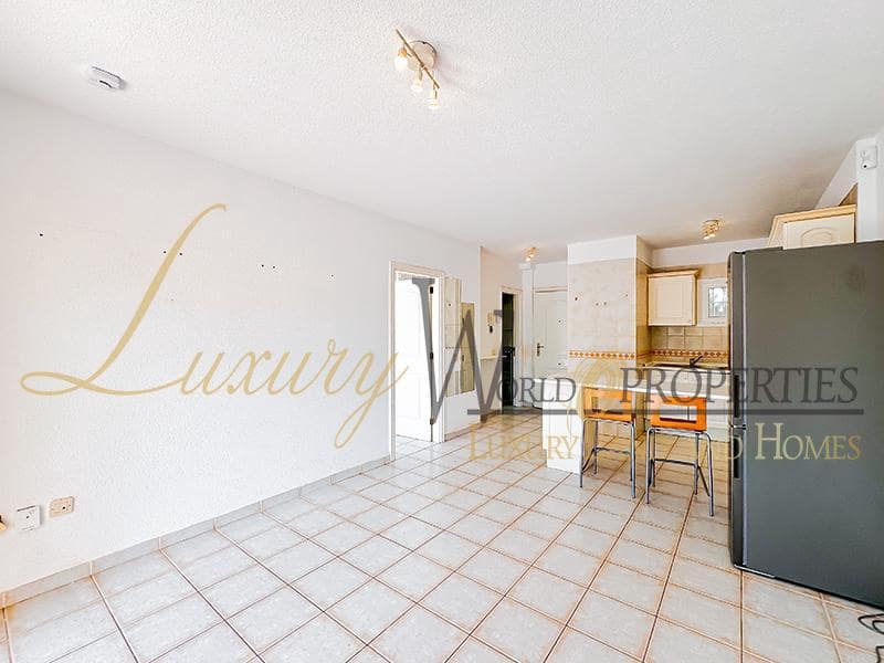 1 soverom Leilighet til salgs i Chayofa med svømmebasseng - € 250 000 (Ref: 8708732)