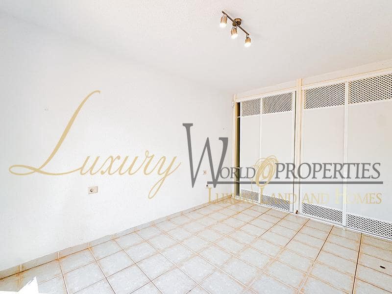 1 soverom Leilighet til salgs i Chayofa med svømmebasseng - € 250 000 (Ref: 8708732)