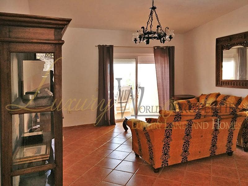 3 chambre Villa/Maison à vendre à Los Cristianos - 525 000 € (Ref: 8713021)