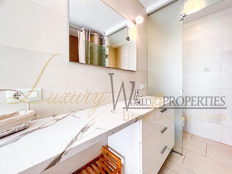 2 soveværelse Lejlighed til salg i Palm-Mar med swimmingpool garage - € 440.000 (Ref: 8736456)