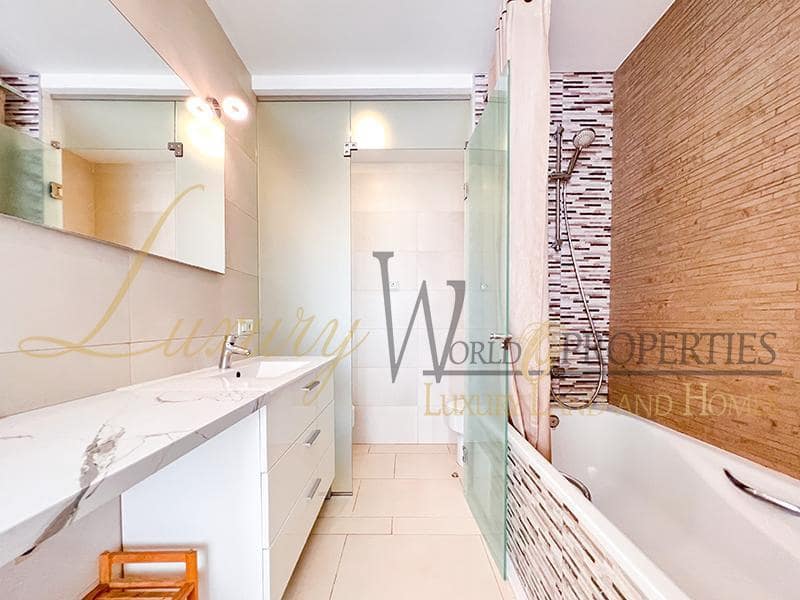 2 soveværelse Lejlighed til salg i Palm-Mar med swimmingpool garage - € 440.000 (Ref: 8736456)