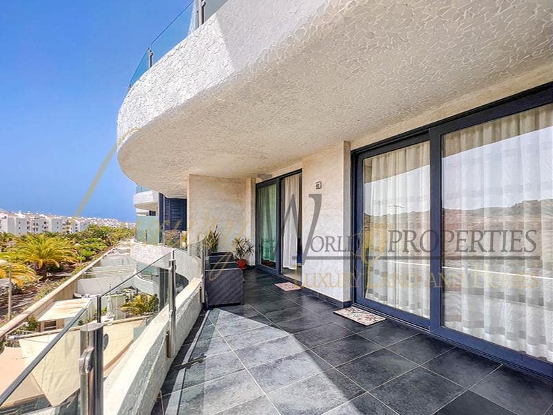 2 soveværelse Lejlighed til salg i Palm-Mar med swimmingpool garage - € 440.000 (Ref: 8736456)