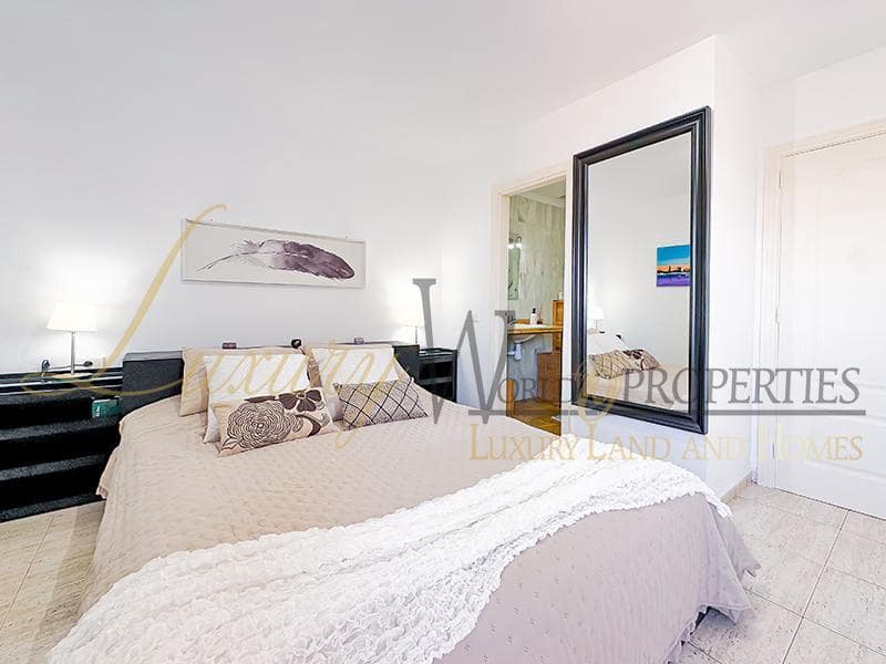 4 soveværelse Lejlighed til salg i Costa Adeje med swimmingpool garage - € 455.000 (Ref: 8736590)