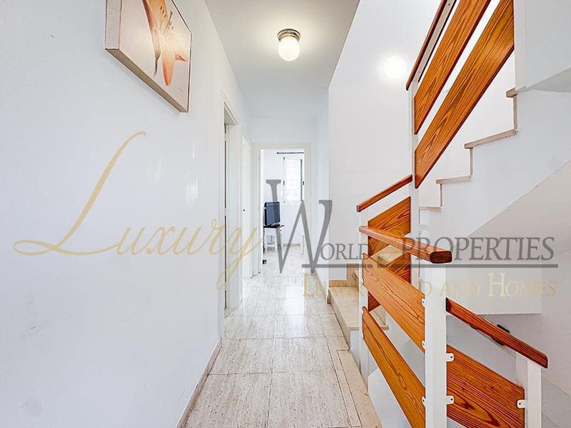 4 soveværelse Lejlighed til salg i Costa Adeje med swimmingpool garage - € 455.000 (Ref: 8736590)