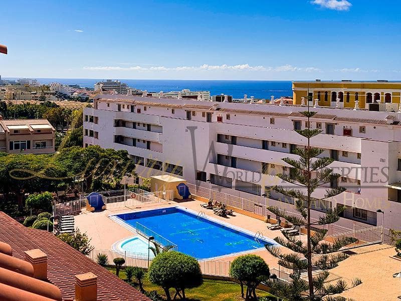 4 soveværelse Lejlighed til salg i Costa Adeje med swimmingpool garage - € 455.000 (Ref: 8736590)