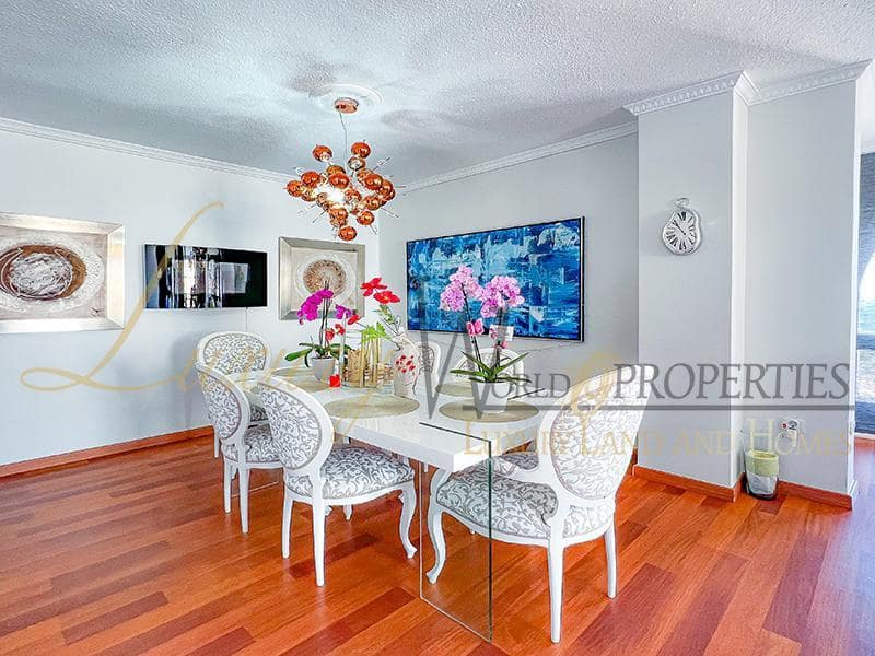 5 soveværelse Villa til salg i Costa Adeje med garage - € 625.000 (Ref: 8738490)