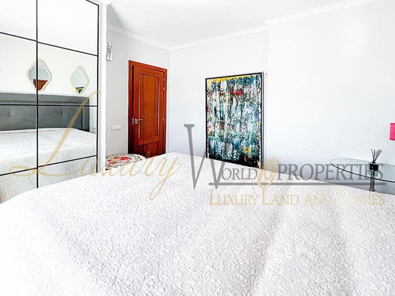 5 soveværelse Villa til salg i Costa Adeje med garage - € 625.000 (Ref: 8738490)