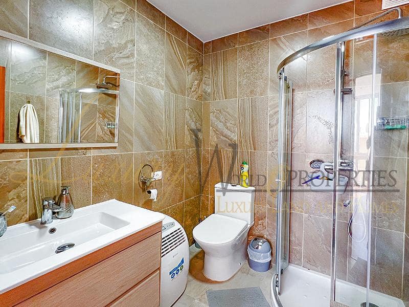 5 soveværelse Villa til salg i Costa Adeje med garage - € 625.000 (Ref: 8738490)