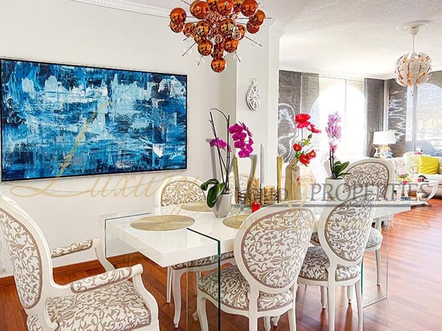 5 chambre Villa/Maison à vendre à San Eugenio Alto, Adeje avec garage - 625 000 € (Ref: 8738490)