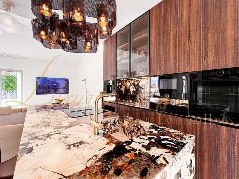 4 quarto Moradia para venda em Adeje com piscina garagem - 1 580 000 € (Ref: 8754866)